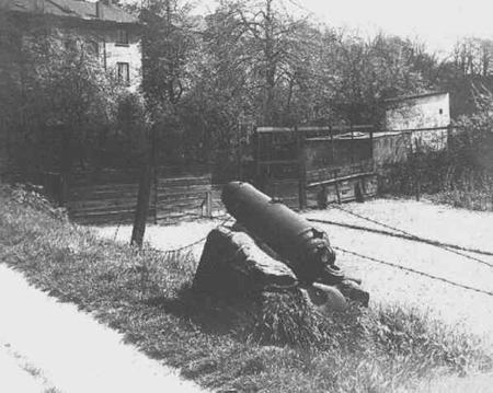 Der Fotograf steht auf dem Kanonenweg, die Huser liegen an der Horner Landstrasse.